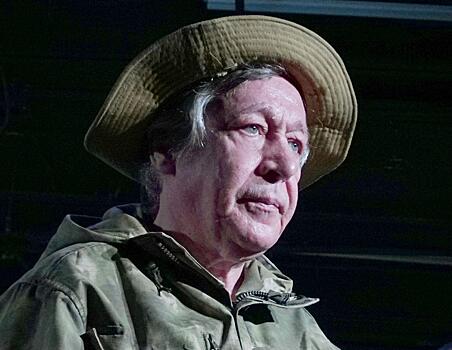 Адвокат высказался о вольностях Ефремова под арестом