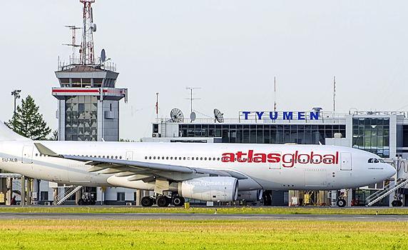 Ждали вылета семь часов: в Рощино рассказали о причинах задержки рейса из Турции в Тюмень