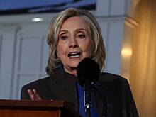 Дачу показаний Хиллари Клинтон по делу Эпштейна назвали клоунским шоу