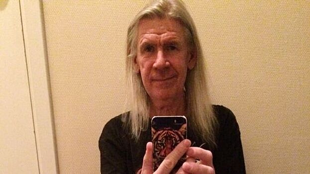 Умер лидер рок-группы "Выход" Сергей Селюнин