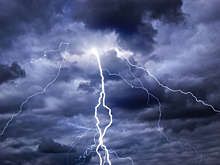 МЧС предупредило москвичей о надвигающейся буре