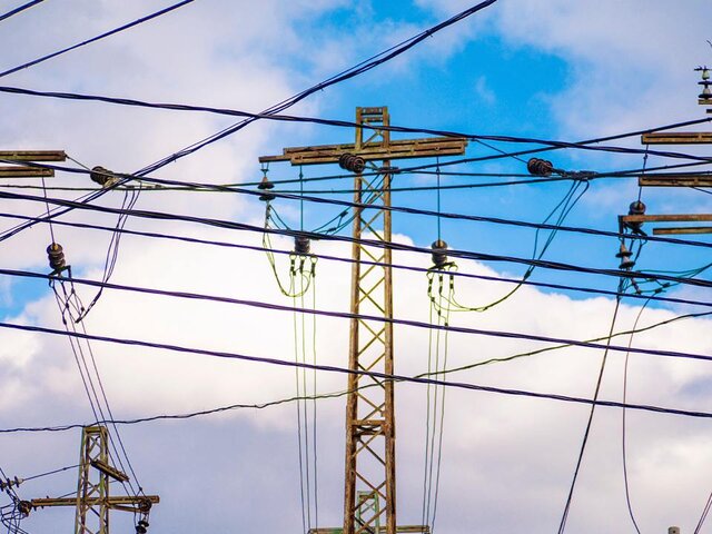 Временные ограничения подачи электроэнергии введены на юге РФ