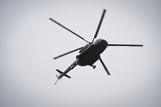 Вертолет доставил в больницу пострадавшего после аварии на Боровском шоссе в Москве