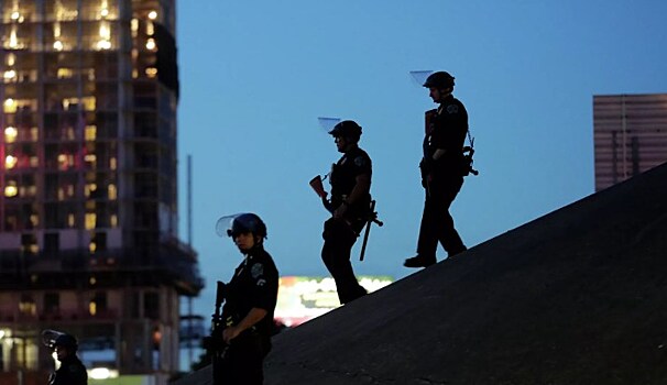 Полицейские в Сан-Франциско приготовились к столкновениям у площадки саммита АТЭС