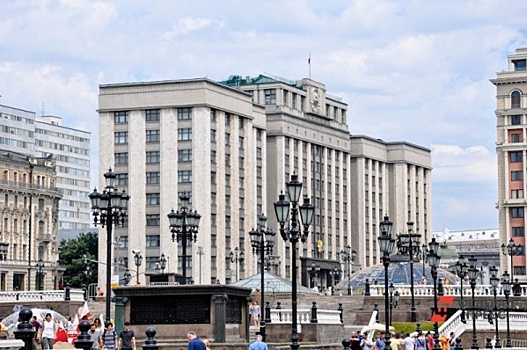 Госдума разрешила депутатам отказываться от пенсий