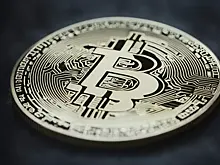 Прибыль Tesla выросла на 600 миллионов долларов благодаря биткоину