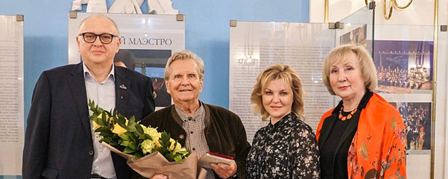 В музее-заповеднике П.И. Чайковского открылась выставка, посвященная дирижеру Владимиру Федосееву