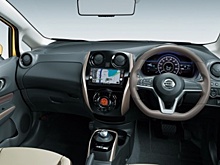 Почему праворульным японским машинам включили зеленый свет?