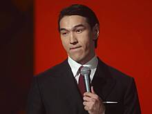 Отмену концерта комика Нурлана Сабурова связали с шутками про россиян