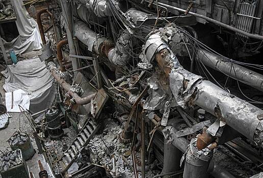 Появились апокалиптические фото изнутри разрушенной украинской электроподстанции