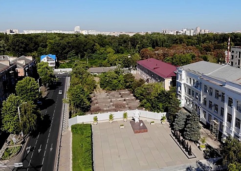 Лабиринты из зелени и лекторий под открытым небом: Каким должен быть новый сквер возле политеха в Краснодаре