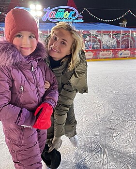 Полина Гагарина впервые показала в соцсетях свою 6-летнюю дочь Мию