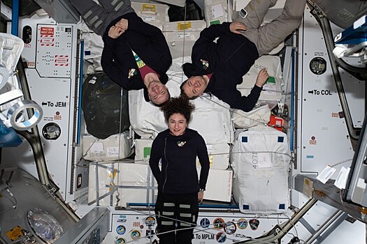 Роскосмос не считает нужным переносить возвращение экипажа МКС из-за коронавируса