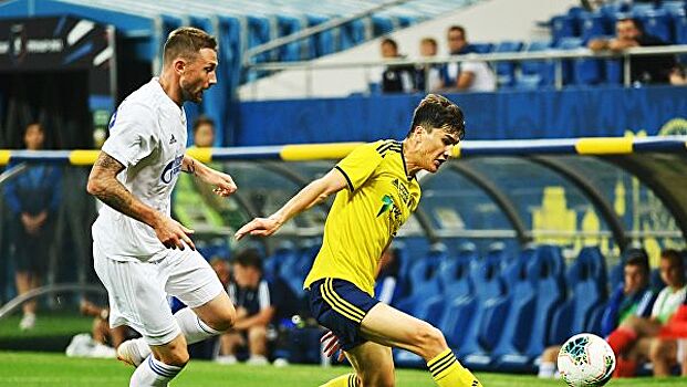 «Оренбург» продлил контракты с Руденко и Сиваковым