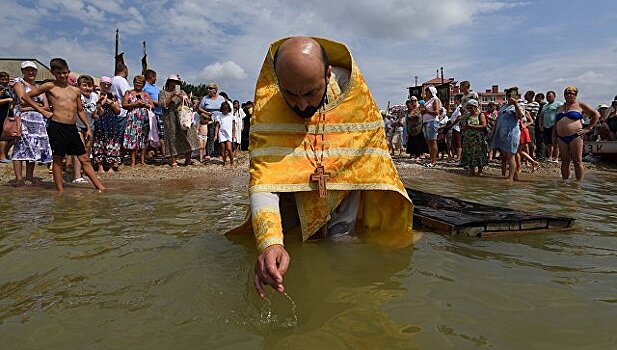Молебны, крестные ходы и концерт: в Крыму отметят День крещения Руси