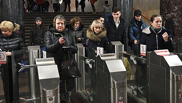 Бесконтактную оплату проезда могут внедрить в Москве уже в 2019 году
