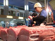 В Красноярске уничтожили 7 тонн мясной продукции опасной для здоровья