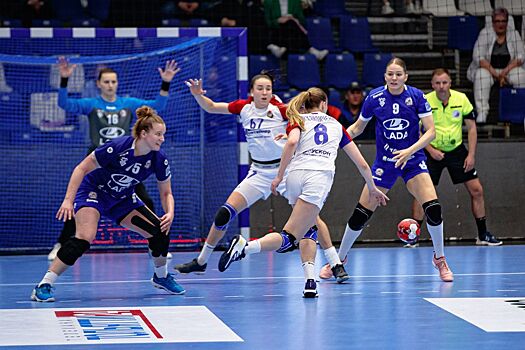 Гандболистки ЦСКА вышли в финал чемпионата России, одолев «Ладу»