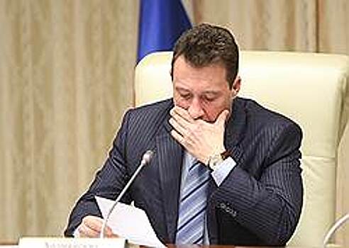 Игорь Холманских занял предпоследнее место в медиарейтинге полпредов