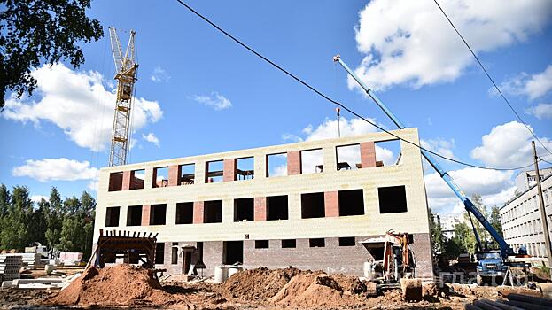 К строительству стадиона у школы №30 приступили в Вологде