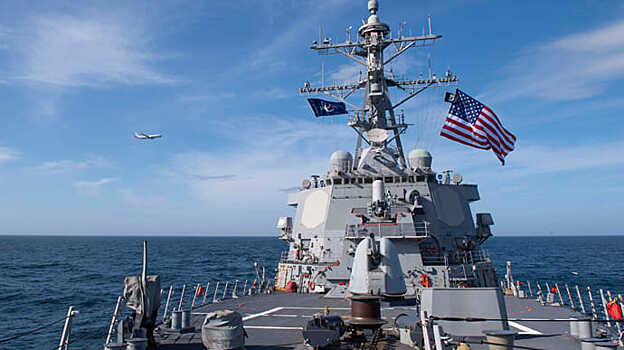 Турция уведомила Россию о военных кораблях США в Черном море