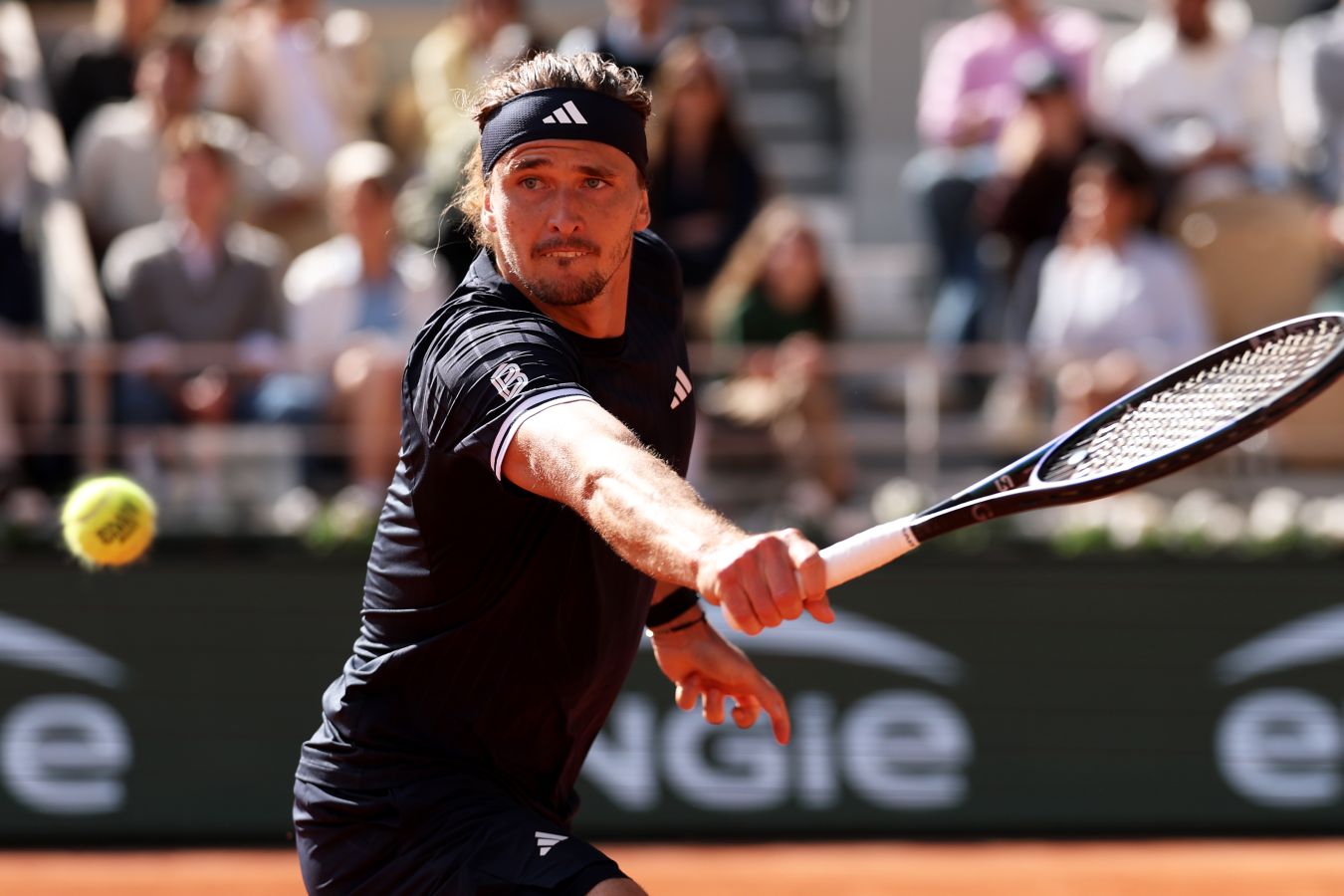 Александр Зверев вышел во второй круг турнира ATP-500 в Галле