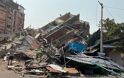 В местах работы спасателей МЧС РФ в Мьянме есть угроза повторных обрушений