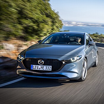 Продажи автомобилей Mazda в России в сентябре упали на 33%