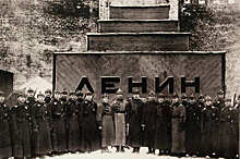 Сколько мавзолеев было у Ленина