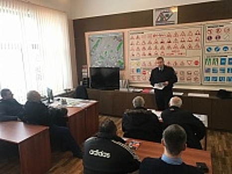 Сотрудники ГИБДД Зеленограда встретились с водителями автобусов