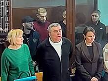 Московский суд вынес приговор трем бывшим полицейским по делу о мошенничестве