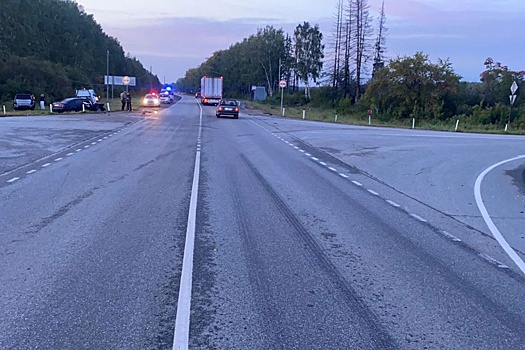 На трассе под Екатеринбургом в ДТП пострадали 8 человек