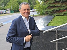 Вкладыши от жвачек, марки и машины: что собирают руководители