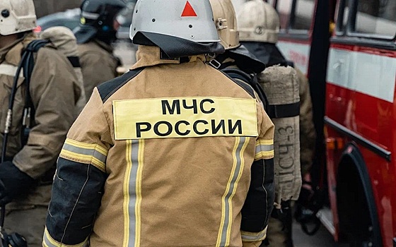 7 пожарных тушили двухэтажный дом в Пронском районе