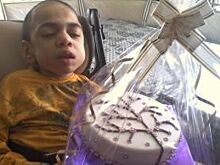 «Это как эвтаназия». Облминздрав хочет лишить ребенка важного препарата