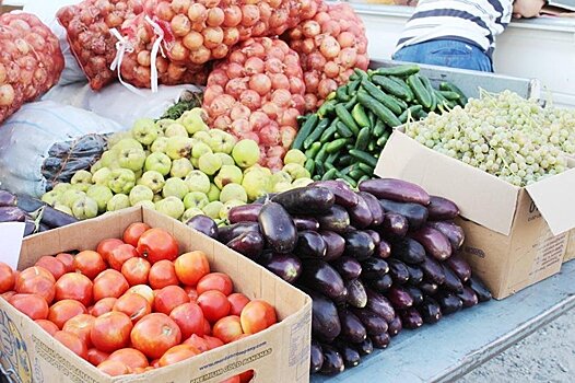 Таджикские овощи и фрукты появятся на рынках Урала