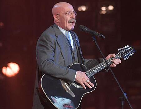 Александр Розенбаум может выступить на концерте памяти Иосифа Кобзона