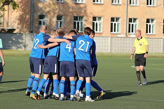 «Факел»: голевая феерия в 30-градусную жару