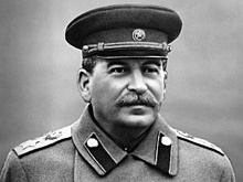 Почему Сталин не присоединил Чехословакию к СССР