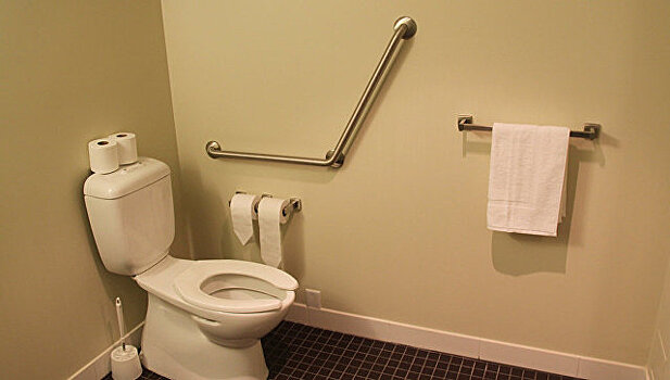 Найден высокотехнологичный способ борьбы с кражей туалетной бумаги