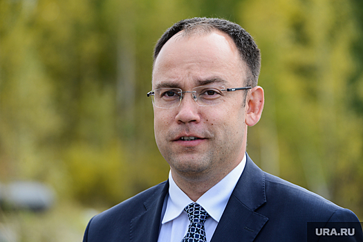 Экс-мэр Карабаша Буданов начал перетягивать своих людей в Миасс