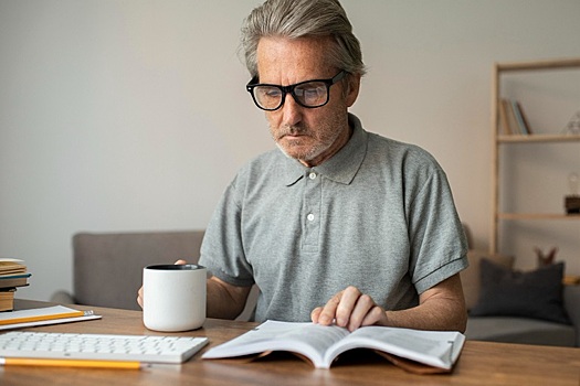 Учёные назвали наиболее важный фактор профилактики деменции у людей 90+