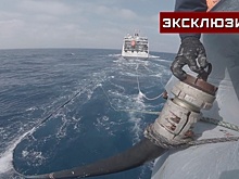 Моряки показали дозаправку «Адмирала Горшкова» в открытом море