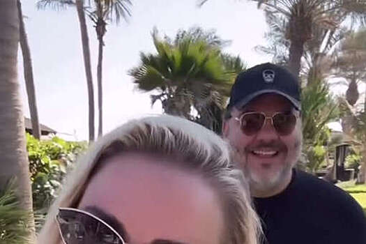 Певица Анна Семенович похвасталась, что ездит на курорты раз в 2 недели