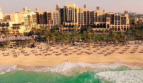 Один из лучших отелей Дубая перестал принимать туристов