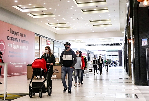 У взрослых должен быть паспорт, детей без родителей не пускать: омские власти объяснили бизнесу, как ...