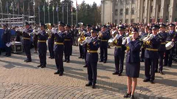 Более тысячи офицеров летных вузов Министерства обороны РФ закончили обучение