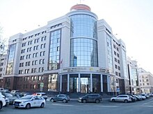 15 авто, 2 тысячи мобильных и табак: за что посадили казанского хранителя конфиската и вещдоков