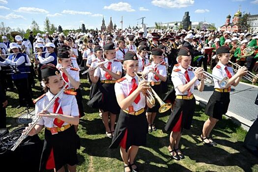 Сводный детский оркестр из более 1 тыс. юных музыкантов выступит в "Зарядье"