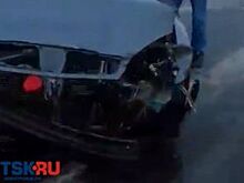 Под Новотроицком водитель врезался в отбойник